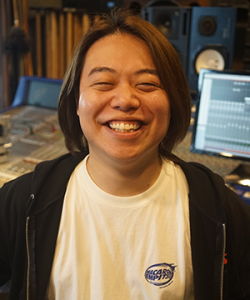 高柳欽也